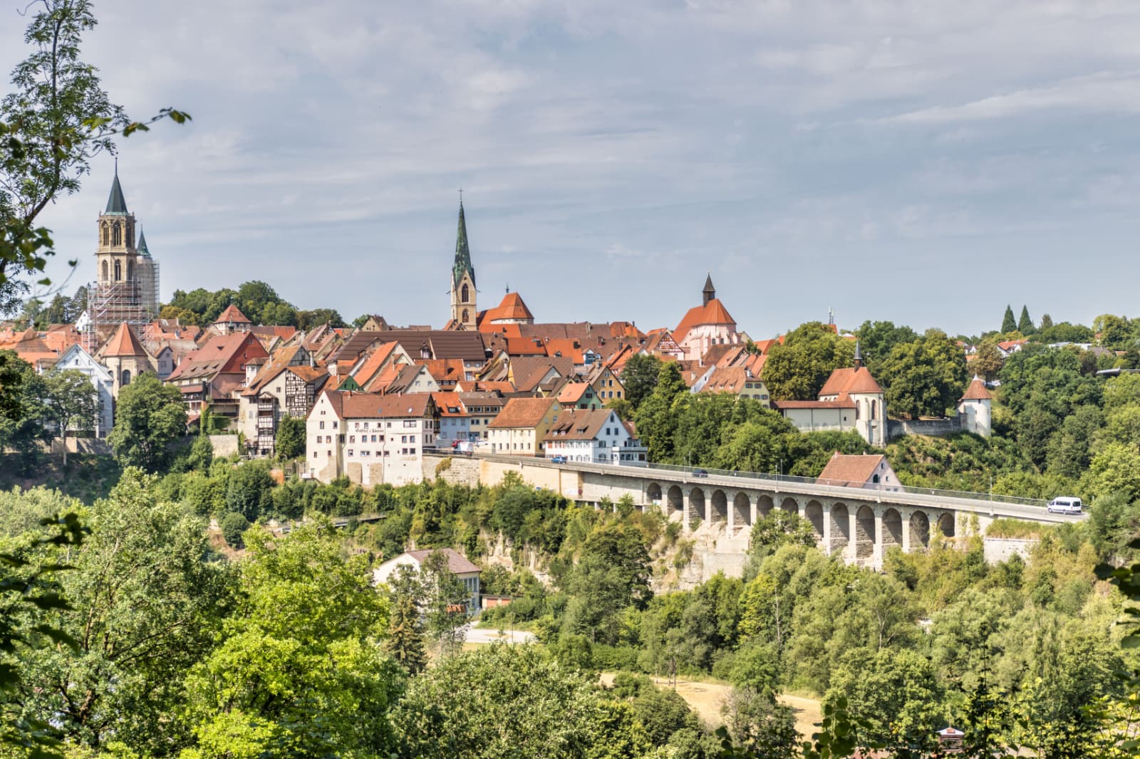 Ausflug Rottweil
ist die älteste Stadt Baden-Württembergs und blickt auf eine Geschichte bis in die Römerzeit zurück. Besonders bekannt ist sie für ihre gut erhaltene Altstadt mit beeindruckenden Türmen und historischen Gebäuden.
